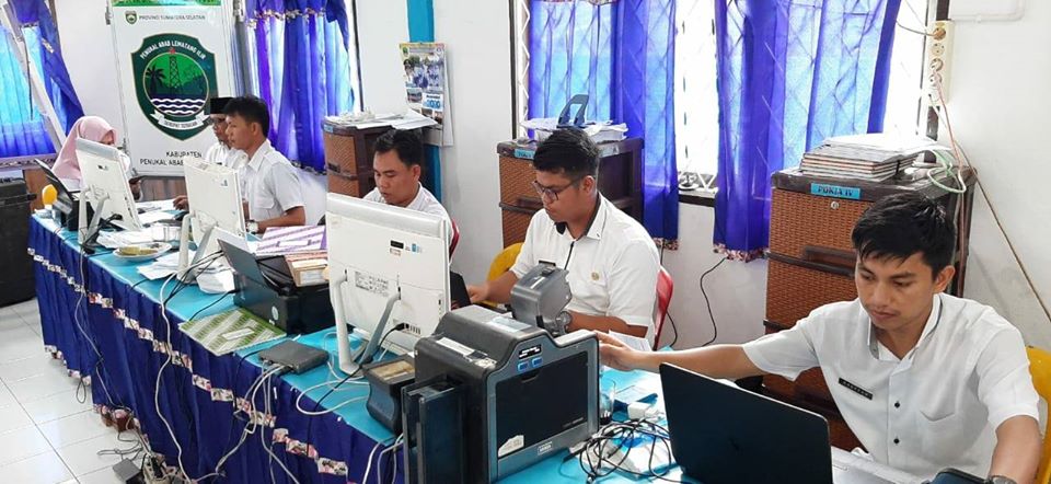 Pelayanan Administrasi Kependudukan di Desa Babat