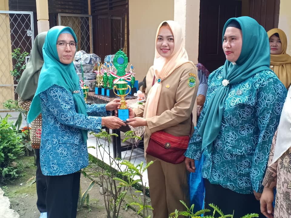 Arisan bulanan TP.PKK Kecamatan & Pembagian hadiah Lomba Tingkat Kecamata